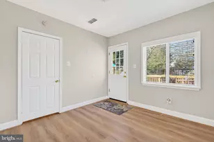 2800 Cameron Rd, Falls Church, VA 22042 - Photo 23