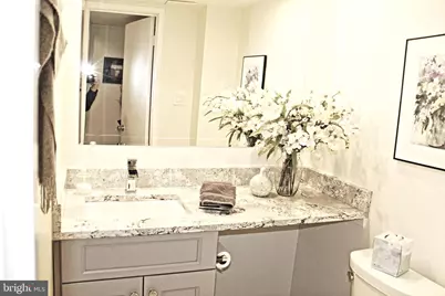 4960 Schuyler Drive, Annandale, VA 22003 - Photo 3