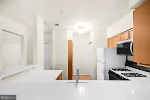 12919 Alton Square, Herndon, VA 20170 - Photo 11