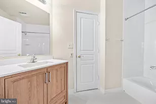 12919 Alton Square, Herndon, VA 20170 - Photo 21