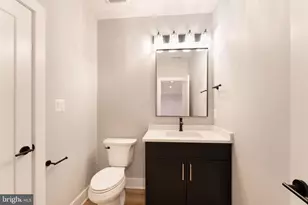 6908 Southridge Dr, McLean, VA 22101 - Photo 49