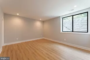 6908 Southridge Dr, McLean, VA 22101 - Photo 51