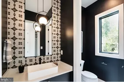 6908 Southridge Drive, McLean, VA 22101 - Photo 19