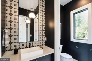 6908 Southridge Dr, McLean, VA 22101 - Photo 19