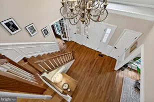 15197 Wetherburn Dr, Centreville, VA 20120 - Photo 13