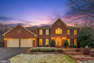 15197 Wetherburn Dr, Centreville, VA 20120 - Photo 117