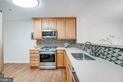 4576 Superior Square #4576, Fairfax, VA 22033 - Photo 9