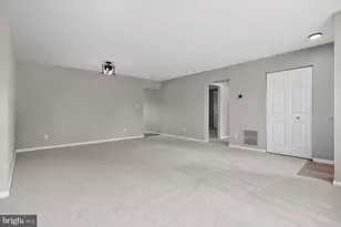 13770 Flowing Brook Ct, Chantilly, VA 20151 - Photo 11