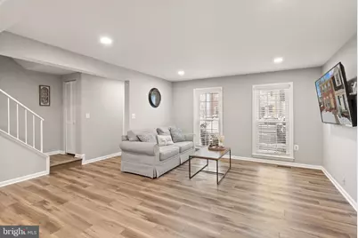 5601 Castlebury Court, Burke, VA 22015 - Photo 5