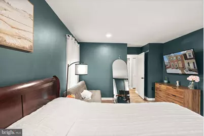 5601 Castlebury Court, Burke, VA 22015 - Photo 17