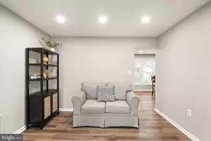 5601 Castlebury Ct, Burke, VA 22015 - Photo 7