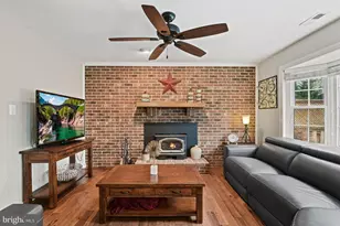 5200 Honeysuckle Ct, Centreville, VA 20120 - Photo 13