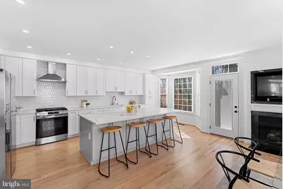 6223 Windham Hill Run, Alexandria, VA 22315 - Photo 13