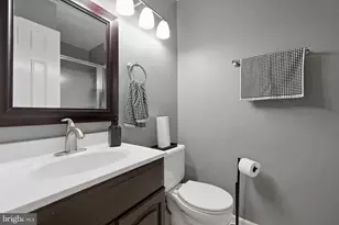 10208 Ashbrooke Ct, Oakton, VA 22124 - Photo 31