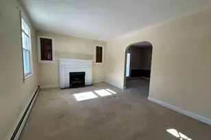 2414 Fairview Dr, Alexandria, VA 22306 - Photo 7