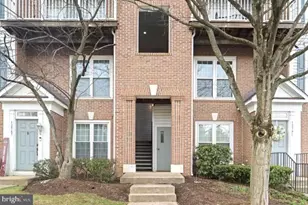 12789 Fair Crest Ct, Fairfax, VA 22033 - Photo 15