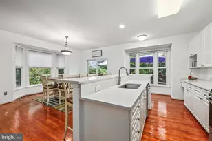 6329 Franconia Commons Dr, Alexandria, VA 22310 - Photo 7