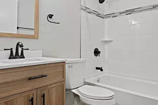 1118 Shannon Pl, Herndon, VA 20170 - Photo 23