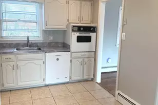 6104 Briarview Ct, Alexandria, VA 22310 - Photo 5