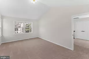 8228 Maple Ridge Ave, Springfield, VA 22153 - Photo 33