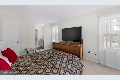 8228 Maple Ridge Avenue, Springfield, VA 22153 - Photo 25