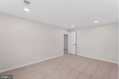 8228 Maple Ridge Avenue, Springfield, VA 22153 - Photo 45