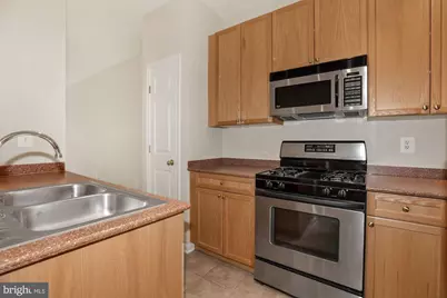 2664 Manhattan Place #105, Vienna, VA 22180 - Photo 7