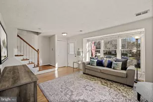 1538 Twisted Oak Dr, Reston, VA 20194 - Photo 3