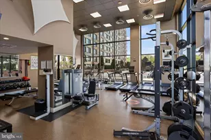 2451 Midtown Ave, Alexandria, VA 22303 - Photo 23