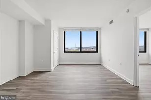 2451 Midtown Ave, Alexandria, VA 22303 - Photo 11