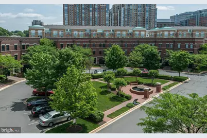 12138 Chancery Station Circle, Reston, VA 20190 - Photo 35