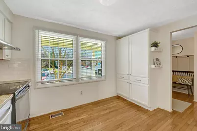 2910 Bridgehampton Court, Falls Church, VA 22042 - Photo 13