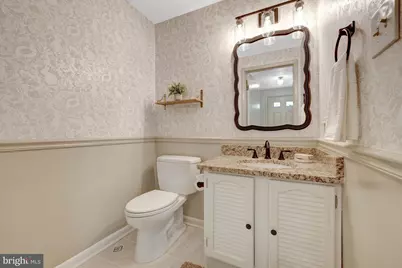 2910 Bridgehampton Court, Falls Church, VA 22042 - Photo 9