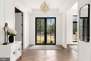 2231 N Tuckahoe St, Falls Church, VA 22043 - Photo 3