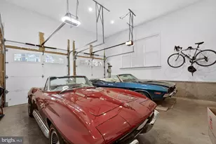 1105 Lakewood Dr SW, Vienna, VA 22180 - Photo 85