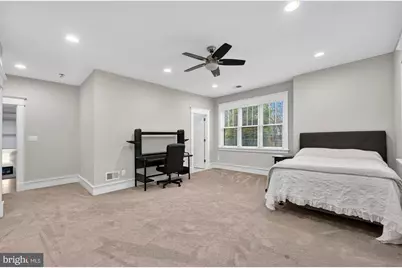 1105 Lakewood Drive SW, Vienna, VA 22180 - Photo 69