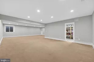 1105 Lakewood Dr SW, Vienna, VA 22180 - Photo 81