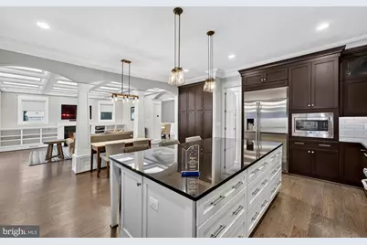 1105 Lakewood Drive SW, Vienna, VA 22180 - Photo 31