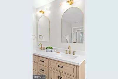 12701 Roark Court, Reston, VA 20191 - Photo 27