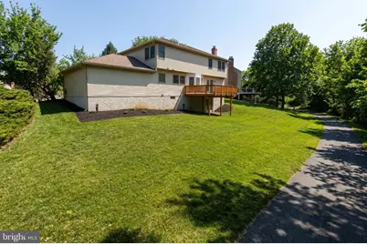 12701 Roark Court, Reston, VA 20191 - Photo 47