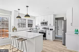 12701 Roark Ct, Reston, VA 20191 - Photo 5