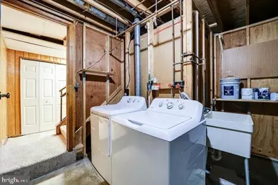 7476 Adams Park Court, Annandale, VA 22003 - Photo 35