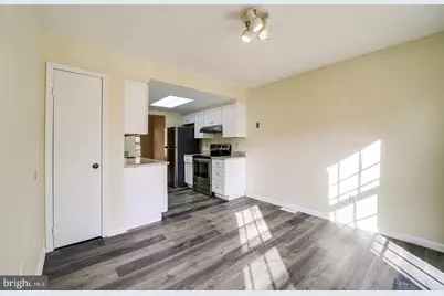 7476 Adams Park Court, Annandale, VA 22003 - Photo 19