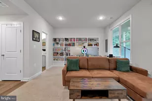 7203 Mountaineer Dr, Alexandria, VA 22306 - Photo 3