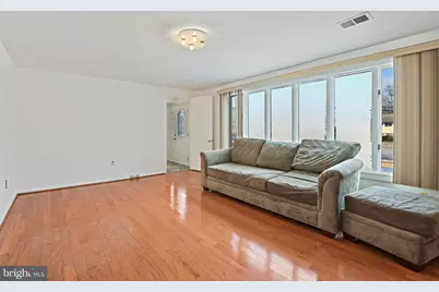 6713 Old Chesterbrook Road, McLean, VA 22101 - Photo 5