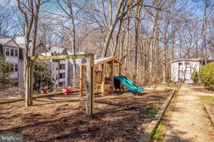 7747 Donnybrook Ct, Annandale, VA 22003 - Photo 37