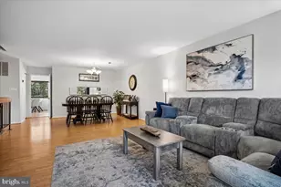 11514 Sunder Ct, Reston, VA 20190 - Photo 7