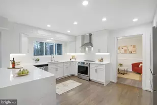 8813 Telegraph Crossing Ct, Lorton, VA 22079 - Photo 13