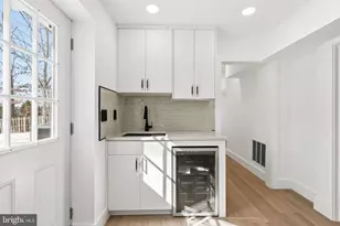 12011 Meadowville Ct, Herndon, VA 20170 - Photo 25