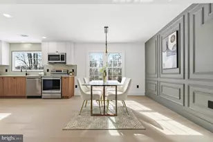 12011 Meadowville Ct, Herndon, VA 20170 - Photo 11